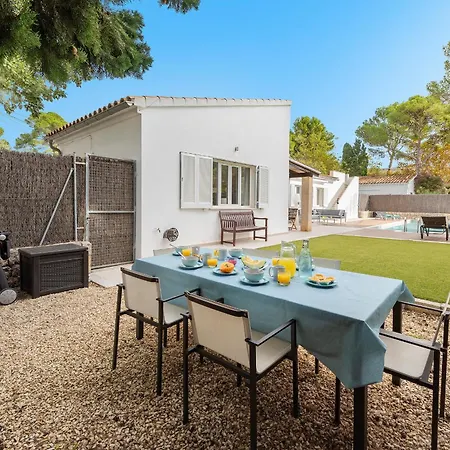 Villa Singala Blanca By Js Port de Pollença